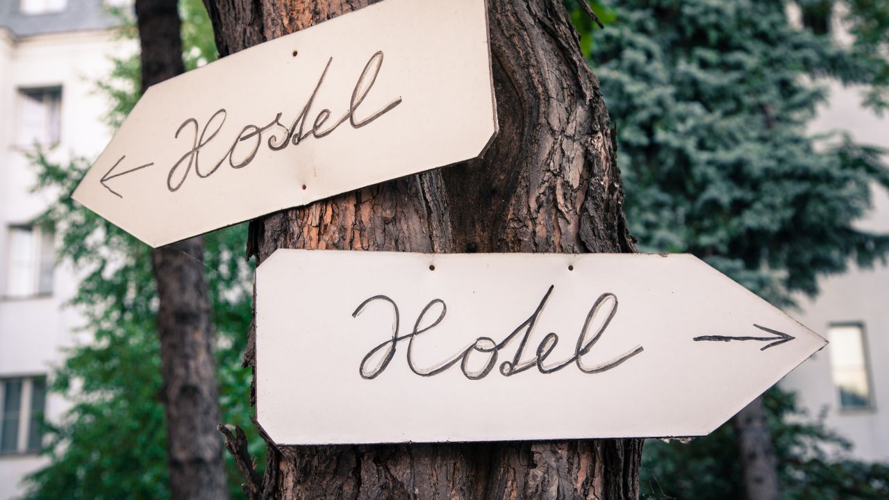 hostel vs hotel hostel vs hotel